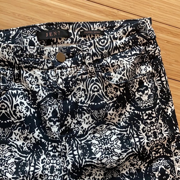 JEN7 by 7 for all mankind cropped skinny jeans - Picture 2 of 8